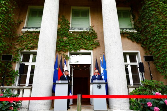 Germany, Israel Agree Continued Iran Arms Embargo Important
