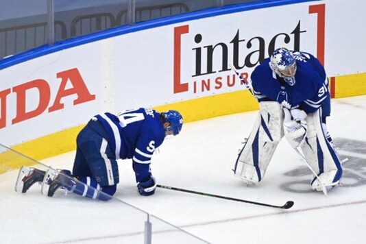 Blue Jackets advance with 3-0 Game 5 win over Maple Leafs