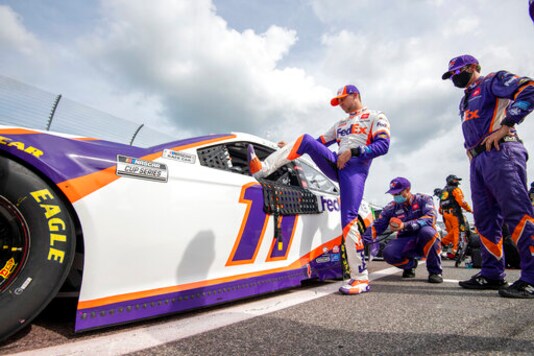 Hamlin Holds Off JGR Teammate Truex For 1st Dover Victory