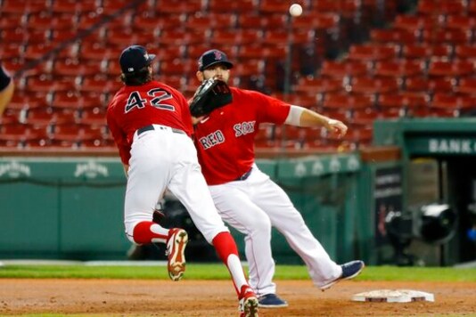 Padres Acquire Moreland From Red Sox For 2 Prospects