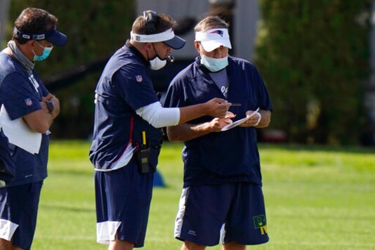 Belichick: Playing multiple QBs an option this season