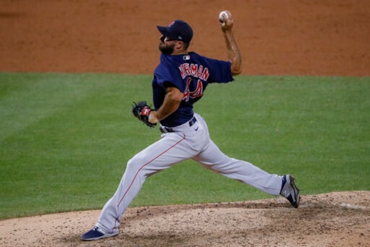 Phillies Bolster Bullpen In Trades With Yankees, Red Sox
