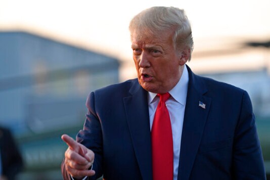 Dems say Trump's payroll tax break weakens Social Security
