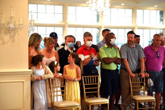 At his New Jersey golf club, Trump finds supportive audience At his New Jersey golf club, Trump finds supportive audience