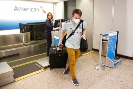 American Airlines will drop flights to 15 cities in October