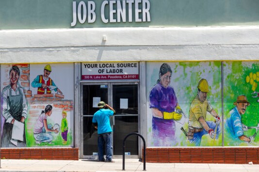 AP survey: States uncommitted to Trump's unemployment boost