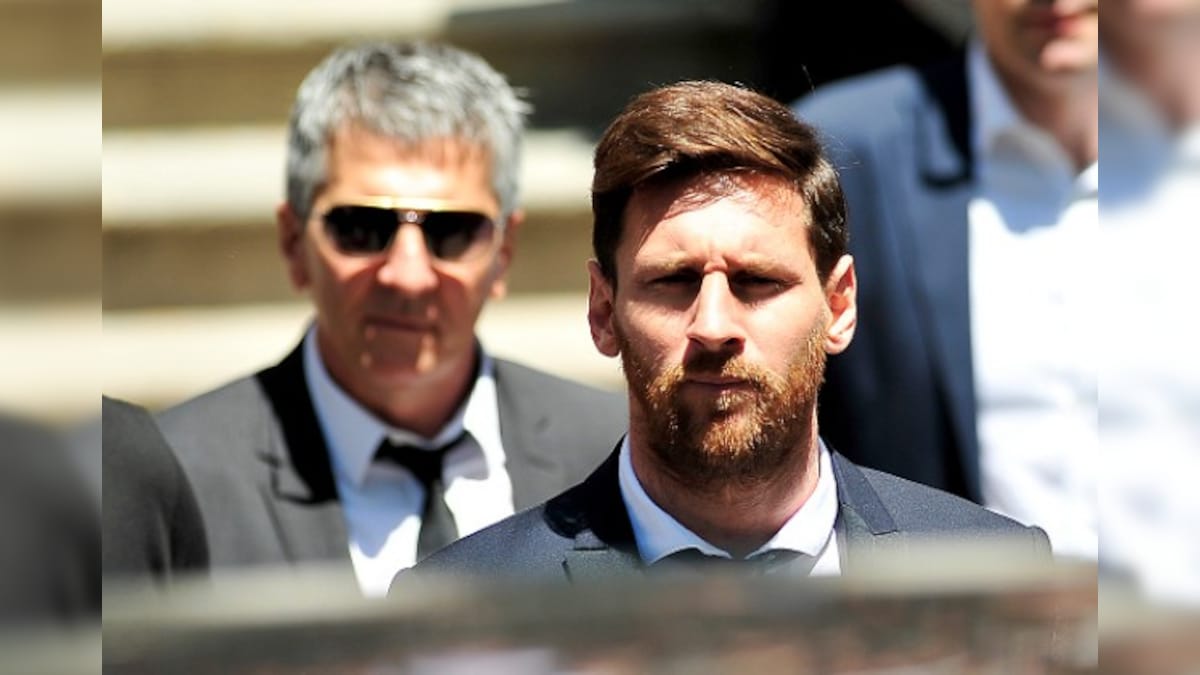 Lionel Messi Could Remain With Barcelona till 2021, Says Father Jorge