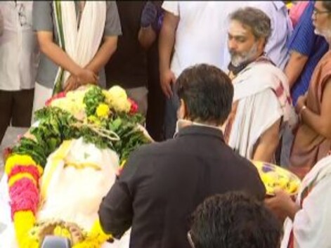 In Pics: Legendary Singer SP Balasubrahmanyam Laid to Rest at His Farmhouse Near Chennai