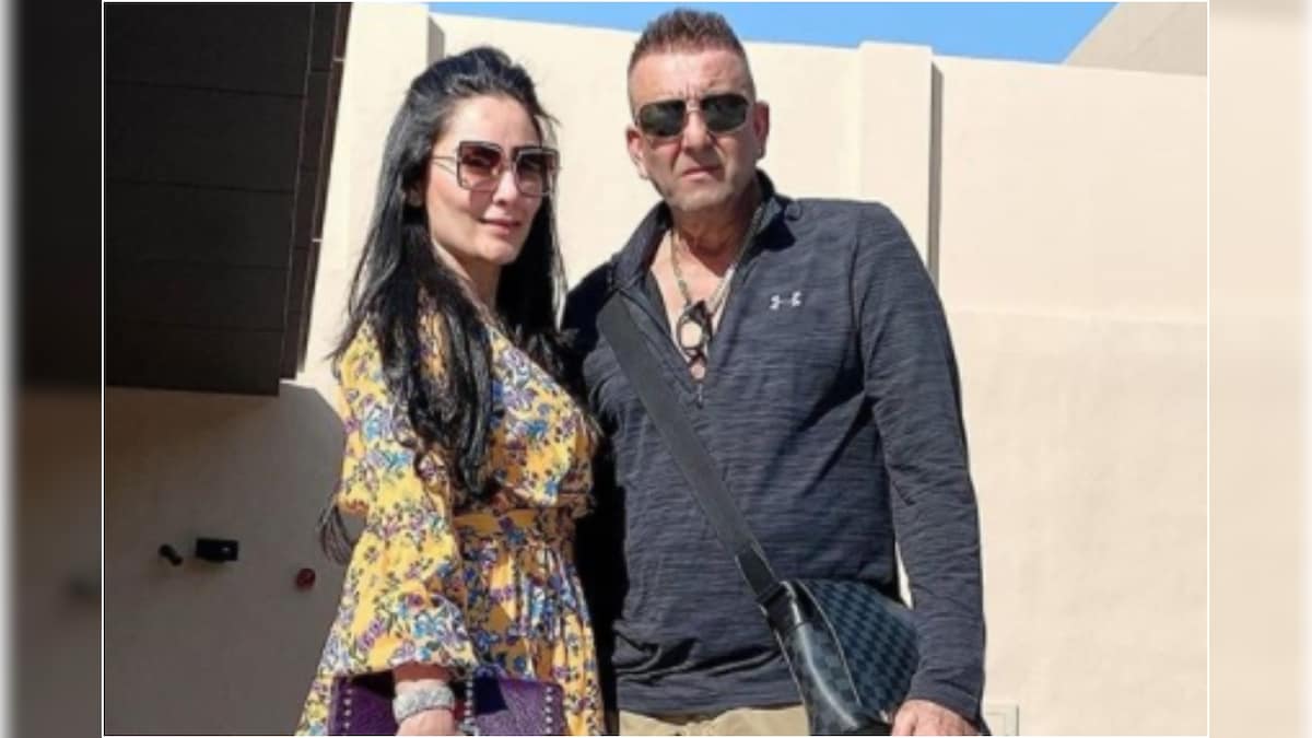 Sanjay Dutt's Dubai Vacay Pics Go Viral Amid Health Concerns, Fans Say 'Baba Looking Frail'