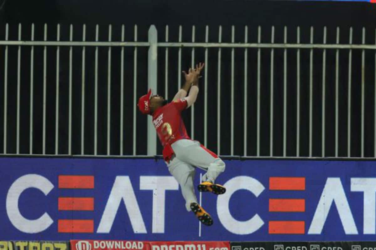 WATCH | Nicholas Pooran Makes Outstanding Save Against Rajasthan Royals, Jonty Rhodes is Delighted