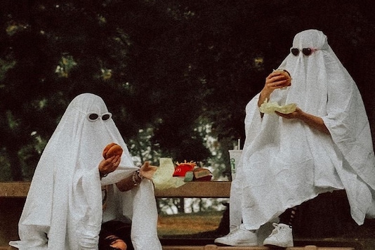 Covid-proof Ghosts are Taking Over the Internet This Halloween and its ' Spook-tacular'