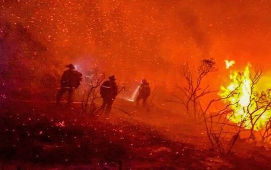 Wildfires Rage In California As Heat Wave Lingers Across U.S. West
