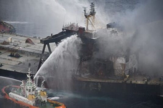 Sri Lankan Navy Tows Stricken Tanker Away From Coast, Indian Plane Sprays Trailing Slick