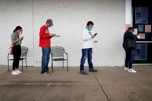 U.S. Weekly Jobless Claims Flattening As Labor Market Momentum Ebbs