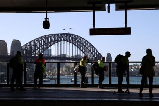 HEALTH-CORONAVIRUS-AUSTRALIA:Australia coronavirus deaths pass 800 but new daily infections fall HEALTH-CORONAVIRUS-AUSTRALIA:Australia coronavirus deaths pass 800 but new daily infections fall