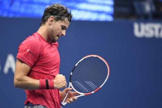 UK-TENNIS-USOPEN:Thiem claims U.S. Open title after thrilling fightback 