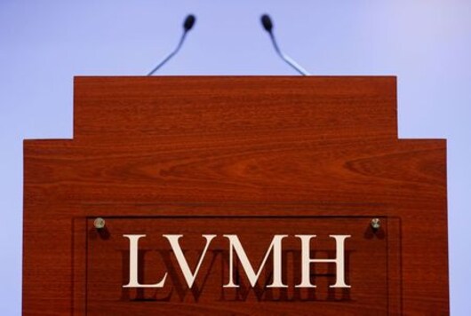 TIFFANY-M-A-LVMH:Le Drian within his rights to intervene in LVMH-Tiffany deal - Le Maire