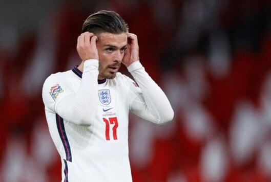 SOCCER-ENGLAND-AVA-GREALISH:Villa captain Grealish signs new five-year deal