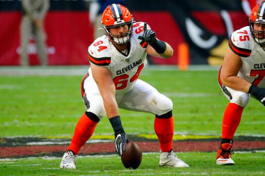 Browns Starting C Tretter Returns To Practice After Surgery