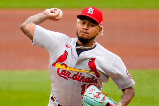 St. Louis Cardinals starting pitcher Carlos Martinez delivers during the first inning of the first baseball game of a doubleheader against the Pittsburgh Pirates in Pittsburgh, Friday, Sept. 18, 2020. (AP Photo/Gene J. Puskar)