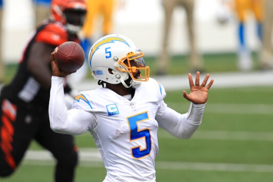 Chiefs Look To Spoil Chargers Inaugural Game At SoFi Stadium