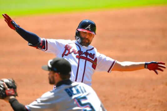 Marlins Beat Braves 5-4 In 10th Inning On Rojas's 4th Hit