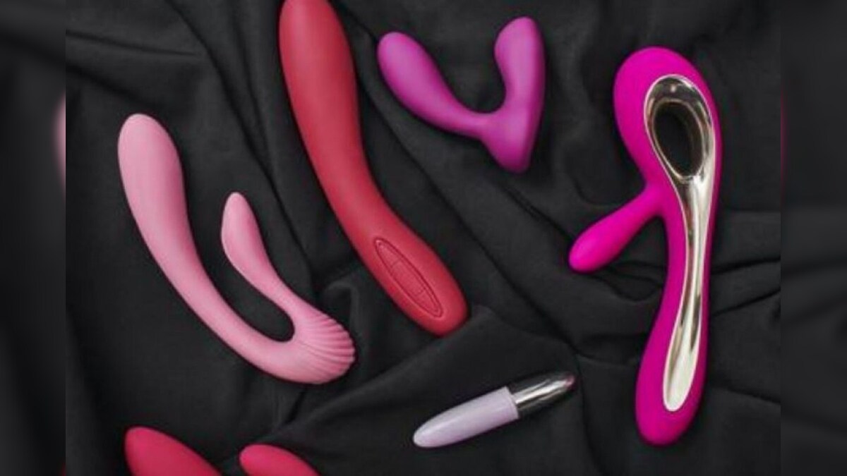 US Sex Toy Shop is Sending Free Vibrators to Women Who Pledge to Vote in Presidential Elections