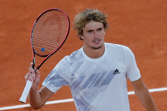 Alexander Zverev moved into French Open last 16. (Photo Credit: AP) Alexander Zverev moved into French Open last 16. (Photo Credit: AP)