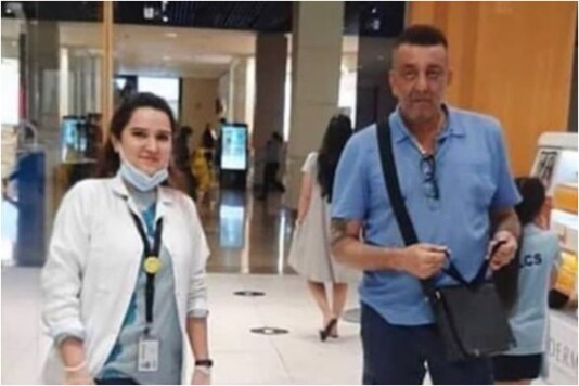 Sanjay Dutt (R) snapped at a hospital