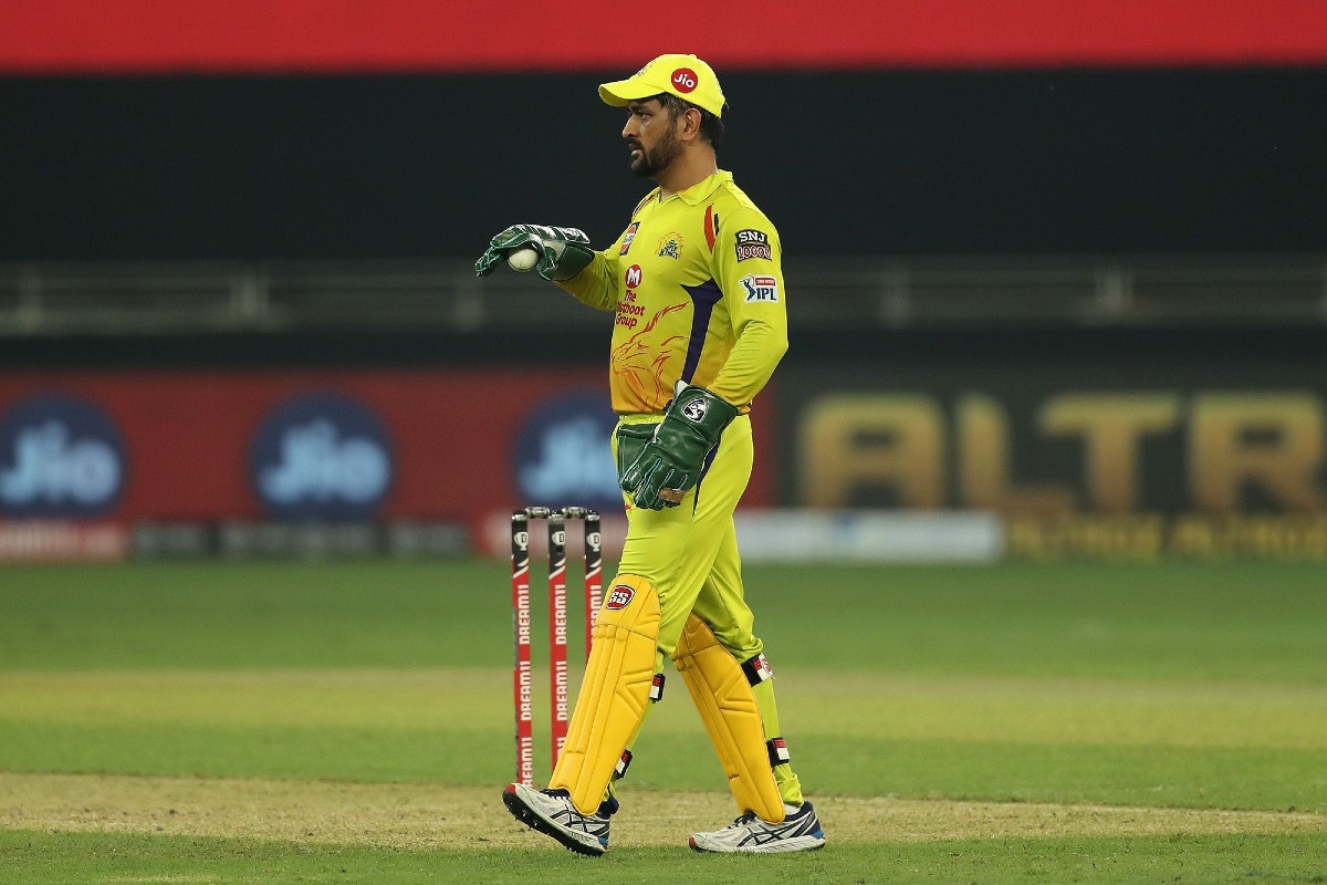 IPL 2020: MS Dhoni Scores Another Ton---Second Wicket-Keeper To Take 100 IPL  Catches