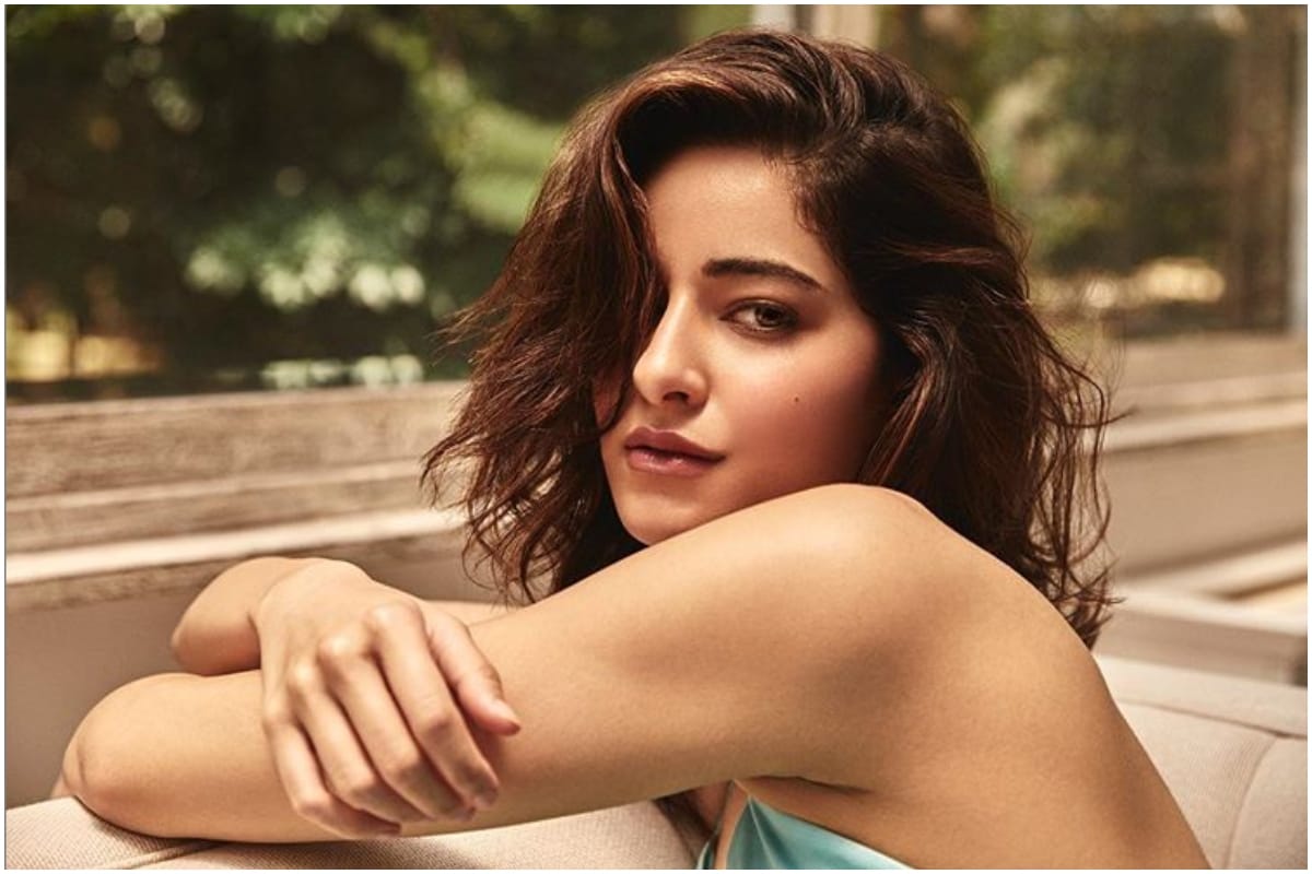 Ananya Panday Strikes A Sultry Pose Fans Call Her Treasury House Of Hotness And Beauty Qnewshub