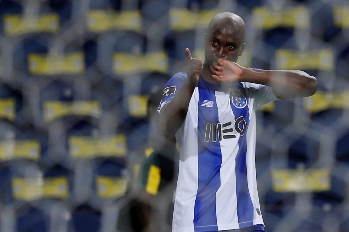 Psg Signs Danilo Pereira On Loan From Fc Porto On Transfer Deadline Day Soccerkit
