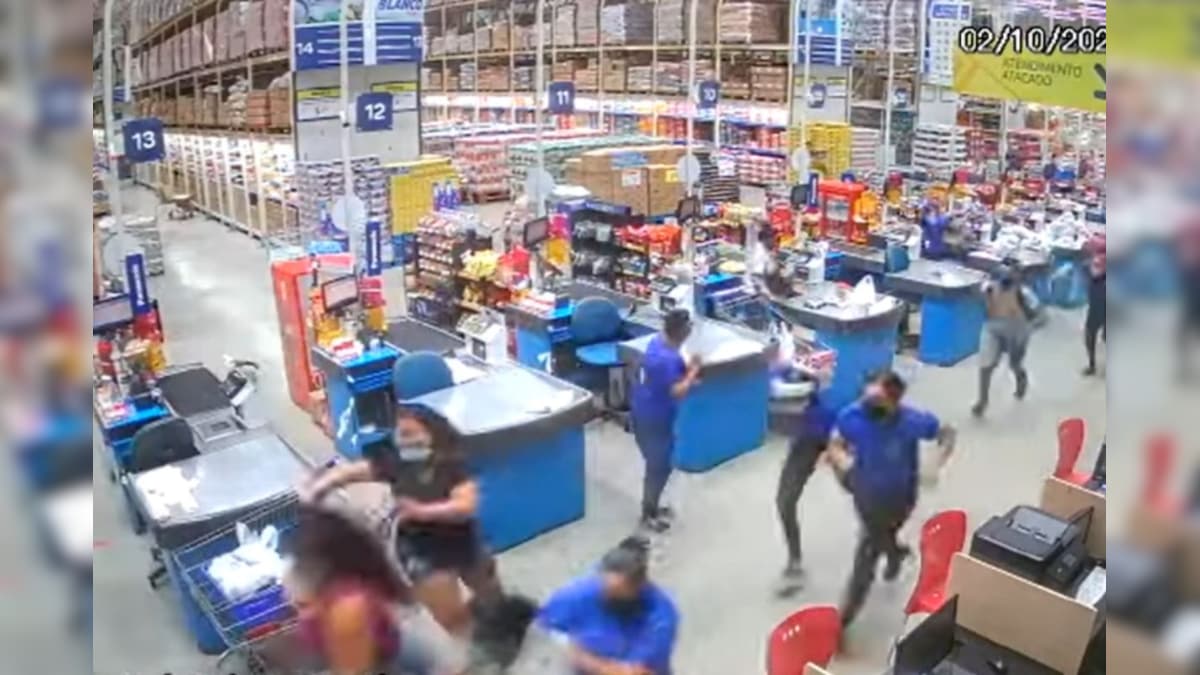 CCTV Footage Shows Collapse of Huge Shelves in Brazilian Supermarket Leaving One Worker Dead