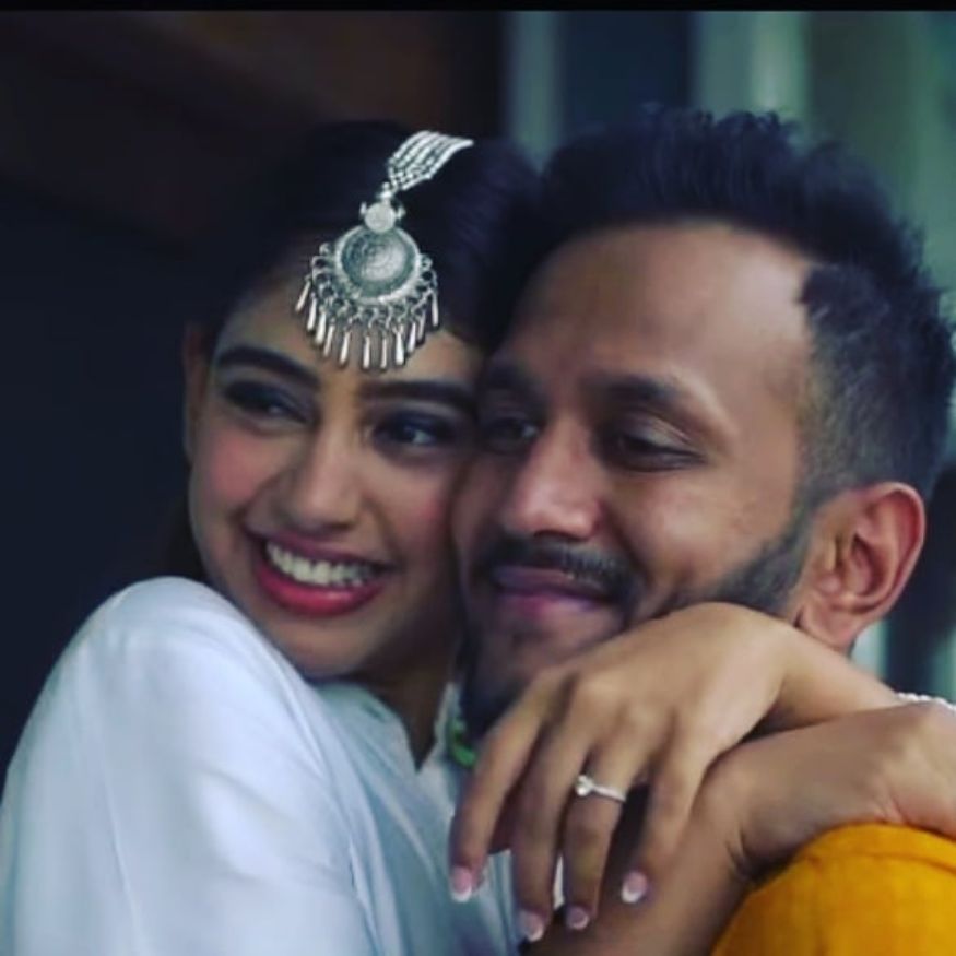 Niti Taylor Marries Parikshit Bawa in a Hush-Hush Wedding; Shares Pics ...