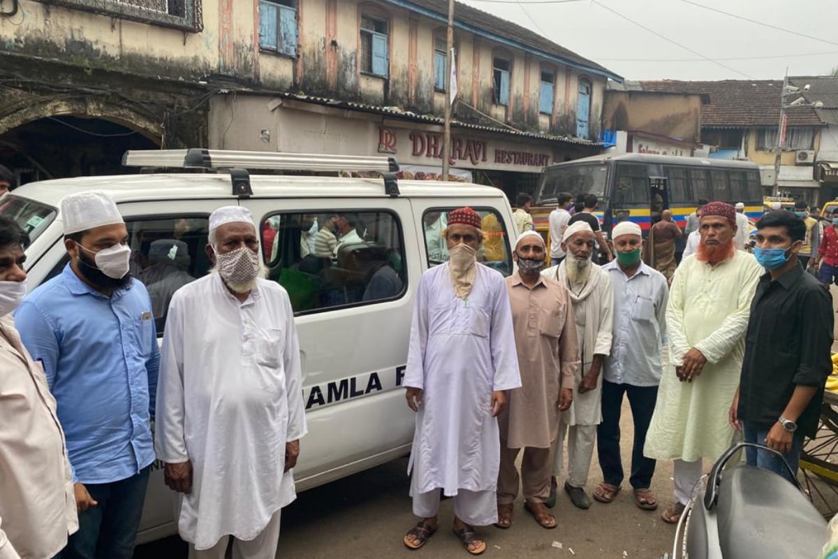 How Muslim Clerics in Mumbai's Dharavi are Leading the Battle Against Coronavirus