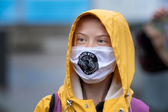 Swedish climate activist Greta Thunberg fronts a Fridays For Future protest at the Swedish Parliament (Riksdagen) in Stockholm on October 9, 2020.
Photo: Jessica Gow / TT
** SWEDEN OUT ** Swedish climate activist Greta Thunberg fronts a Fridays For Future protest at the Swedish Parliament (Riksdagen) in Stockholm on October 9, 2020.
Photo: Jessica Gow / TT
** SWEDEN OUT **