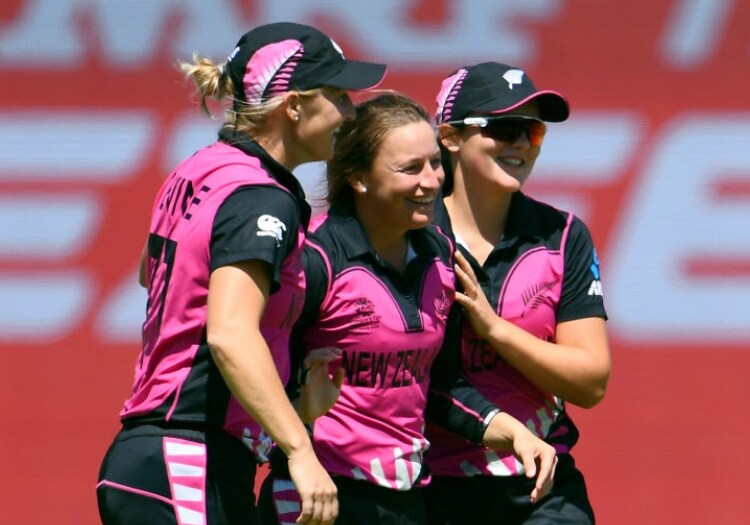 New Zealand's Hayley Jensen Signs Up With Hobart Hurricanes