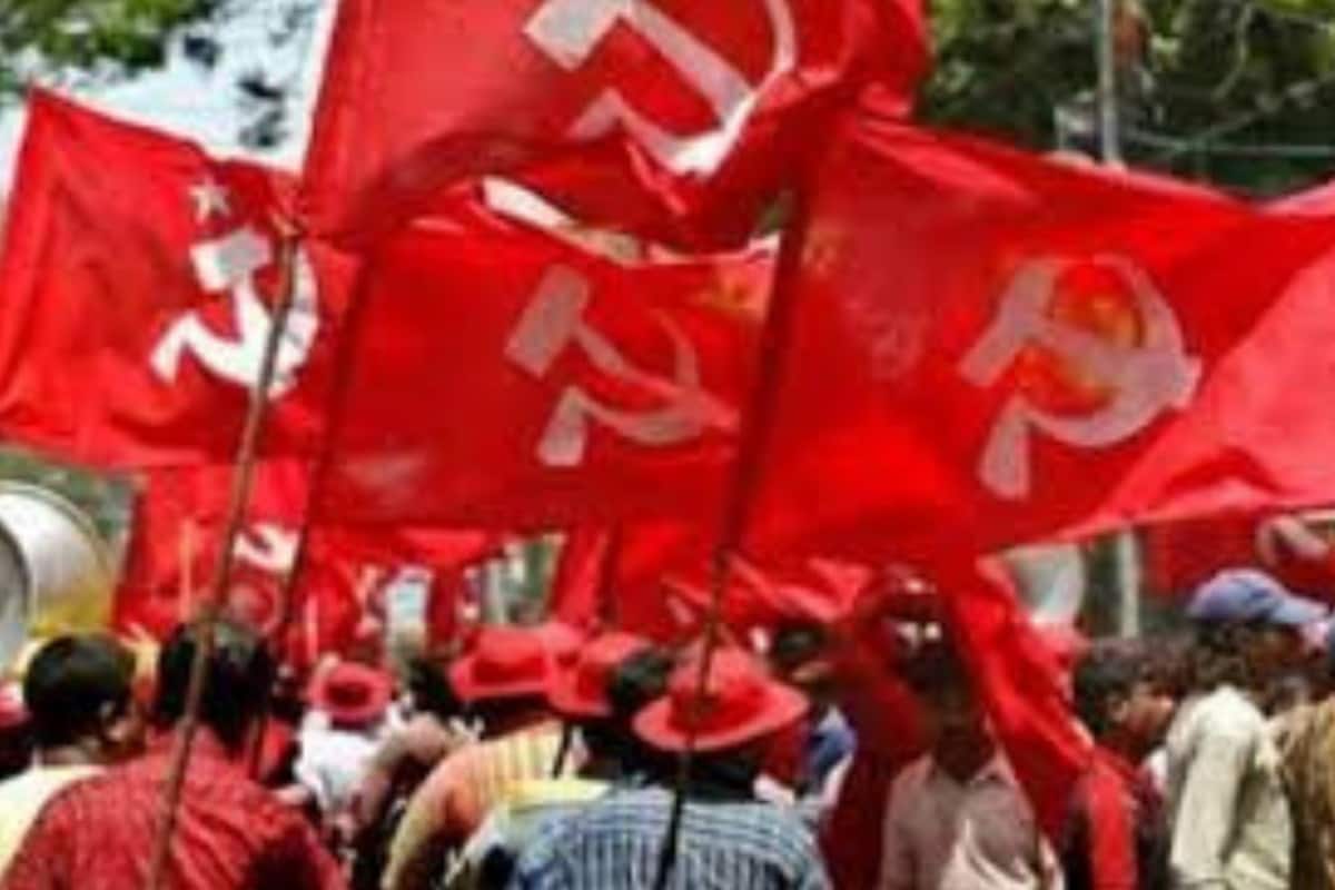 will put people's savings at risk: cpi(m) on banking licences for corporate houses