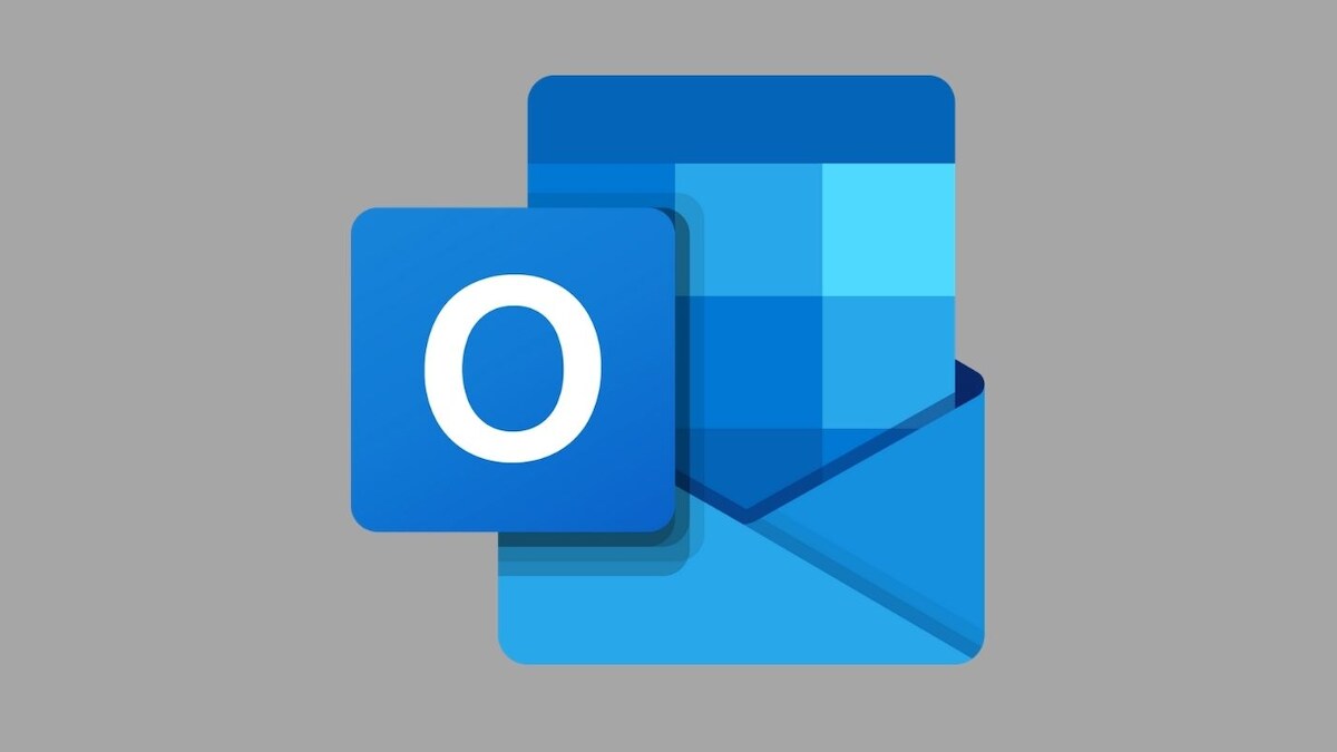 Outlook Replacing Hotmail as Microsoft's Email Program, News