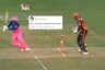Rahul Tewatia's Bails Lighting Up But Refusing to Fall Down in RR Vs SRH Game Stumps Twitter
