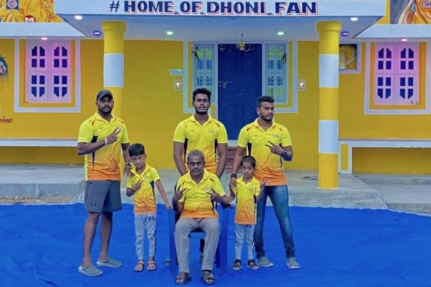 Ardent MS Dhoni Fan Paints His House in Yellow, Calls it 'Home of Dhoni Fan' Ardent MS Dhoni Fan Paints His House in Yellow, Calls it 'Home of Dhoni Fan'