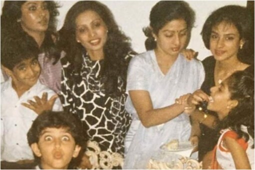 Hrithik Roshan in throwback pic with Sridevi