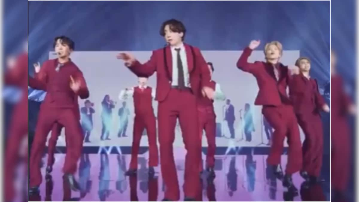 Billboard Music Awards 2020: BTS Blows Away Fans with Red Hot 'Dynamite' Performance