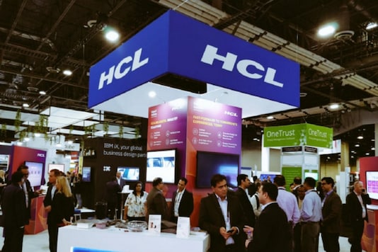 HCL Technologies has maintained its revenue growth guidance of an average of 1.5-2.5 per cent increase quarter-on-quarter in constant currency for the third and fourth quarter. HCL Technologies has maintained its revenue growth guidance of an average of 1.5-2.5 per cent increase quarter-on-quarter in constant currency for the third and fourth quarter.