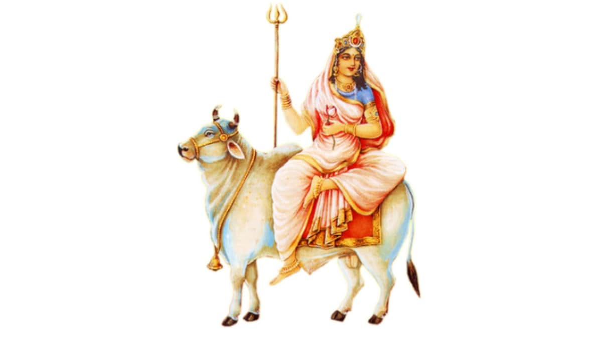 Navratri Day 1: Arrival of Maa Shailputri Marks the Beginning of Pratipada Tithi