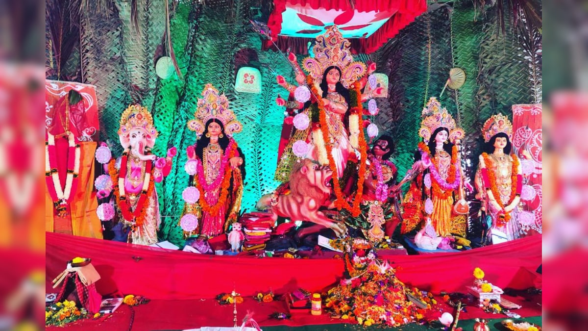 Happy Durga Puja 2020: The Ceremony of Nabapatrika and Its Significance