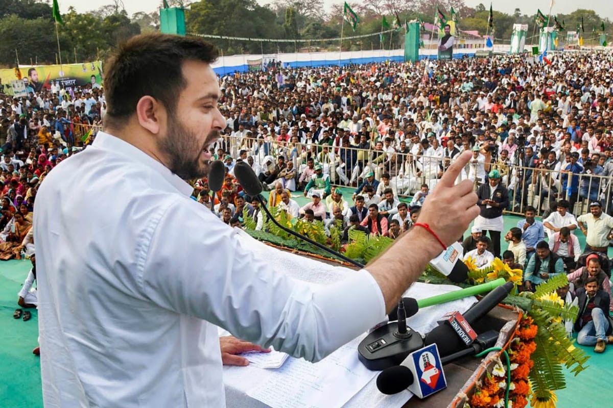 Lalu Riha, Nitish Vida': At Nalanda Rally, Tejashwi Yadav Paints Bihar's 'Before and After Polls' Image