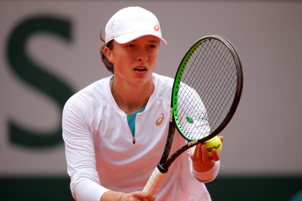 French Open Winner Iga Swiatek to Quarantine after Meeting Polish