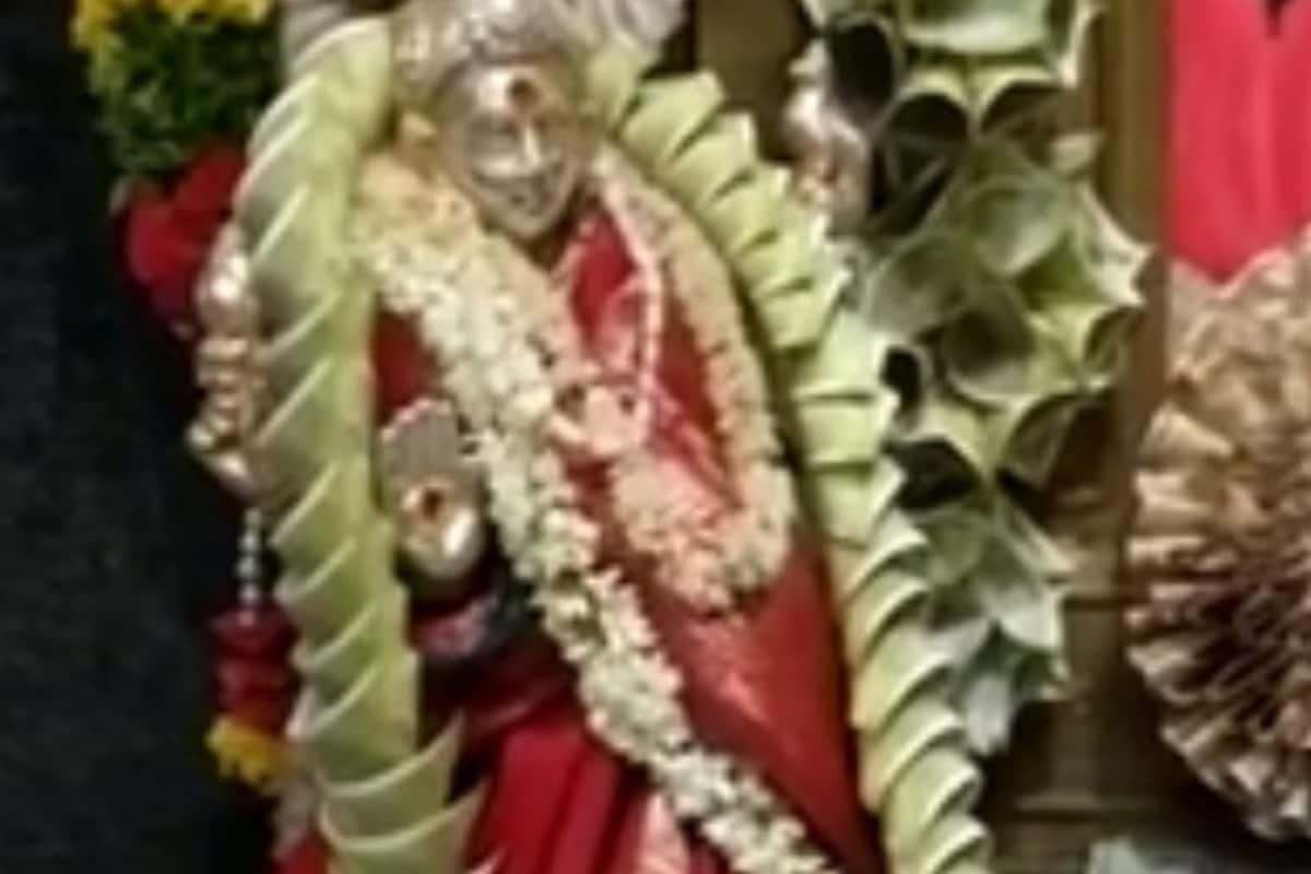 Goddess at Telangana Temple Adorned with 'Flowers' Made of Currency Notes worth Rs 1.11 Crore
