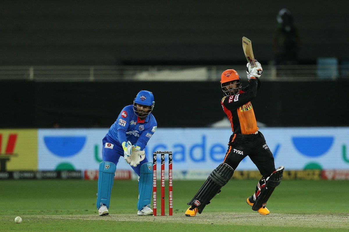 IPL 2020: Sunrisers Hyderabad Likely to 'Wait and Watch' on Wriddhiman Saha's Groin Niggle